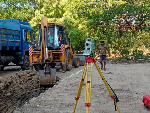 Site survey during earth-moving work